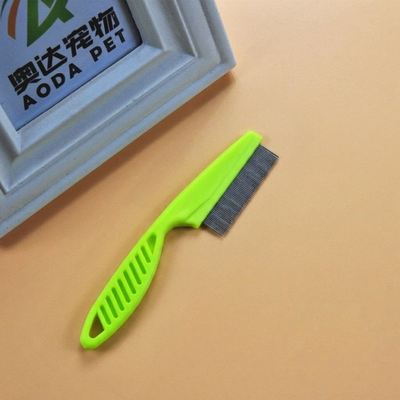 Nuzzld Flea Comb